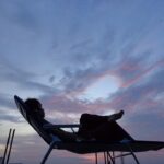 Girl Holding Candle On Christmas Lights - Creative Commons Bilder